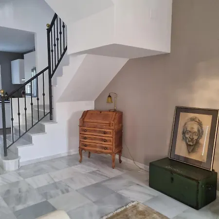 Town-house-style - On The Golden Mile Holiday home Marbella