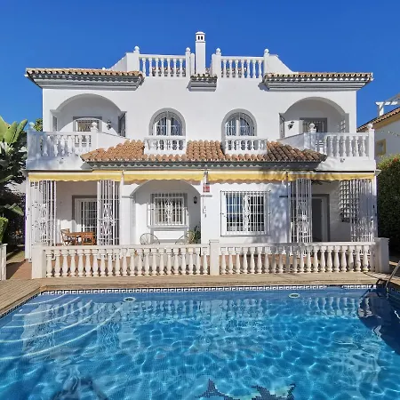 Town-house-style - On The Golden Mile Marbella